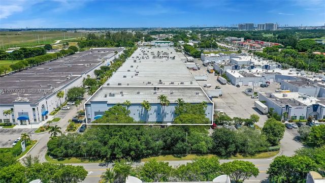 5 of 52 - 5900 Nw 97th Avenue #c-1 And C-2, Doral, FL