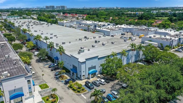 3 of 32 - 5900 Nw 97th Avenue #c-2, Doral, FL