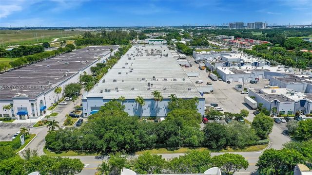 4 of 32 - 5900 Nw 97th Avenue #c-2, Doral, FL