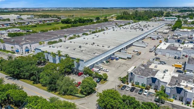 5 of 32 - 5900 Nw 97th Avenue #c-2, Doral, FL