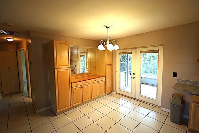 5 of 32 - 5572 Se Cable Drive, Stuart, FL