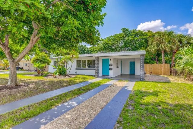 512 Bayberry Drive, Lake Park