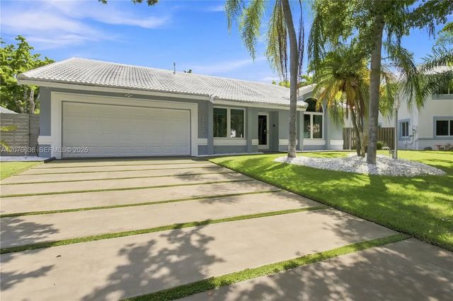 4 of 56 - 9430 Sw 215th Lane, Cutler Bay, FL