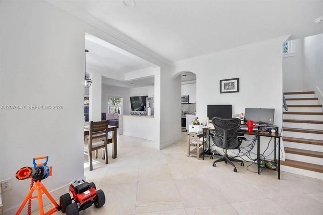 5 of 42 - 1602 Se 20th Road, Homestead, FL