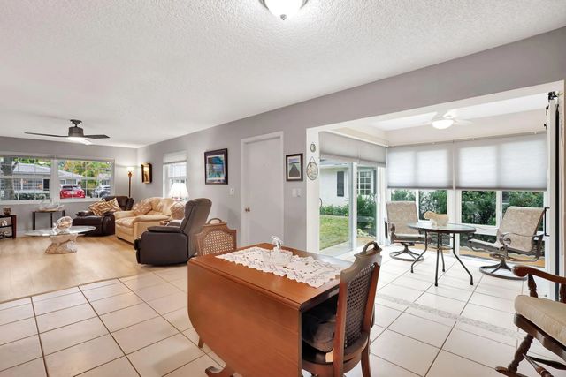 4 of 12 - 10164 S 45th Way S, Boynton Beach, FL