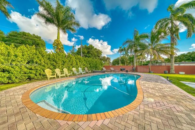4 of 40 - 13801 Ne 1st Avenue, Miami, FL
