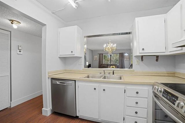 5 of 23 - 4151 Nw 90th Avenue #207, Coral Springs, FL
