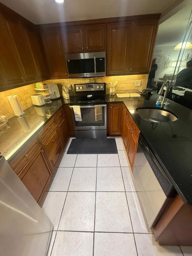 3 of 25 - 4815 Sable Pine Circle #c1, West Palm Beach, FL