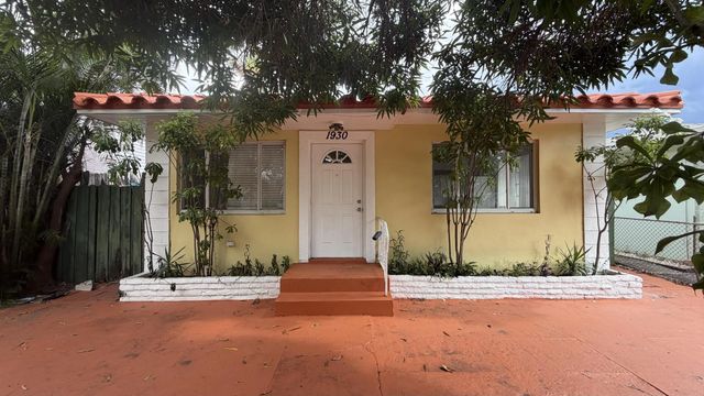 1930 Pierce Street #1-4, Hollywood