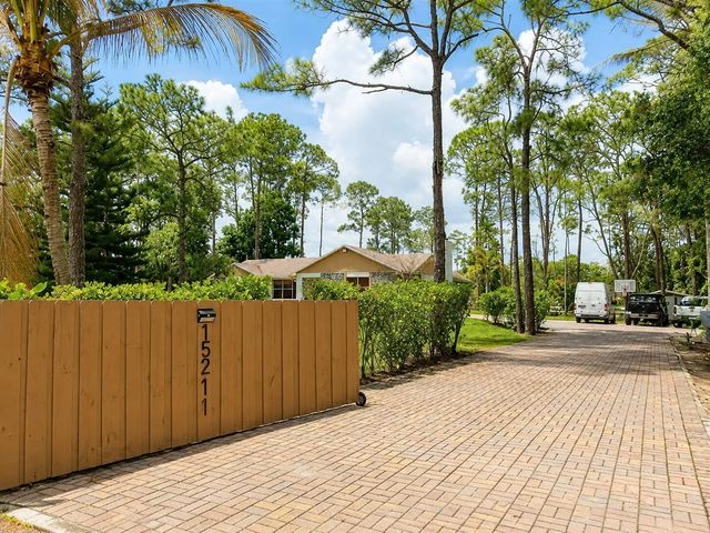 3 of 72 - 15211 60th Place N, The Acreage, FL