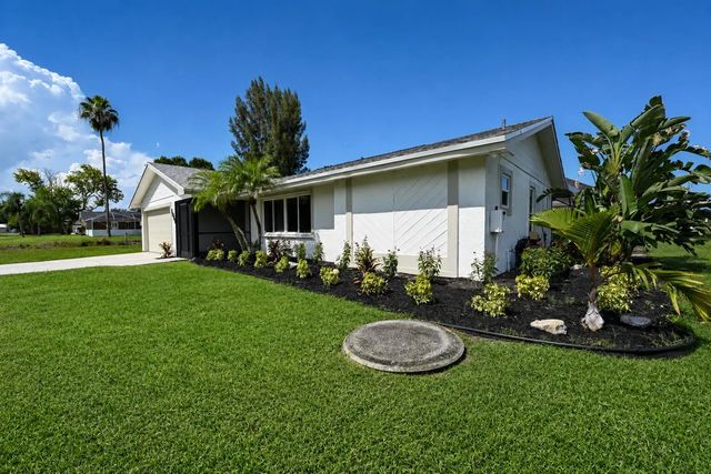 2 of 36 - 1091 Se Preston Lane, Port St. Lucie, FL
