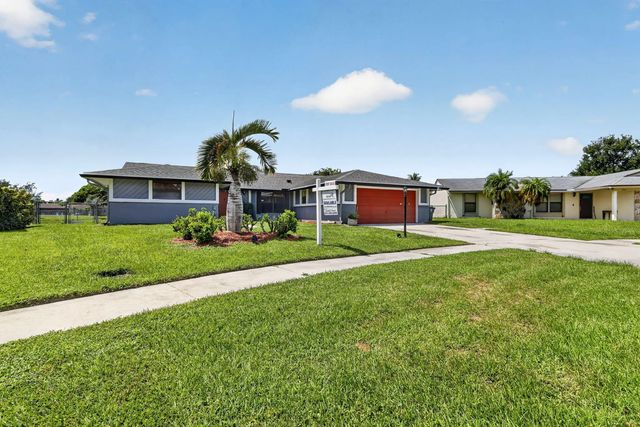 2 of 36 - 8353 Raymond Drive, Boynton Beach, FL