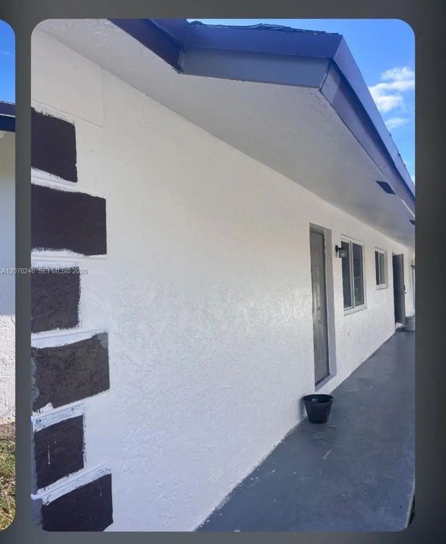2500 Franklin Drive, Fort Lauderdale