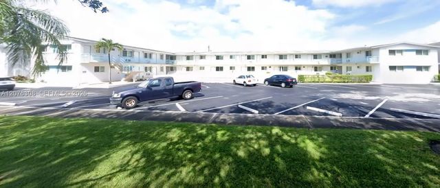 4 of 12 - 3525 Tyler Street #9, Hollywood, FL
