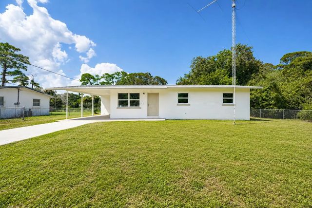 5502 San Diego Avenue, Fort Pierce