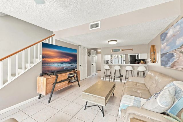 6174 Riverwalk Lane #5, Jupiter