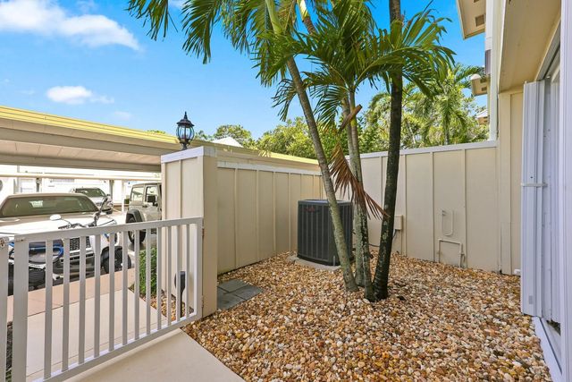 5 of 64 - 6174 Riverwalk Lane #5, Jupiter, FL