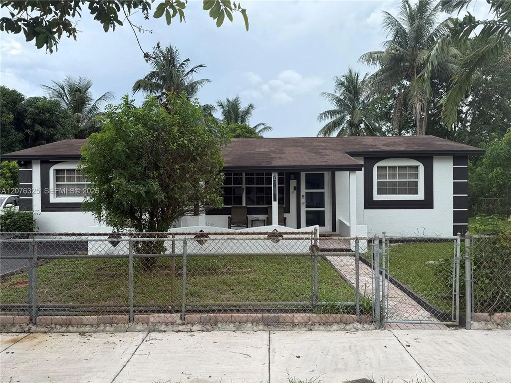 2240 Nw 177th Terrace, Miami Gardens