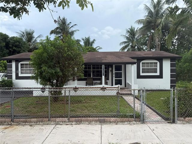 2240 Nw 177th Terrace, Miami Gardens