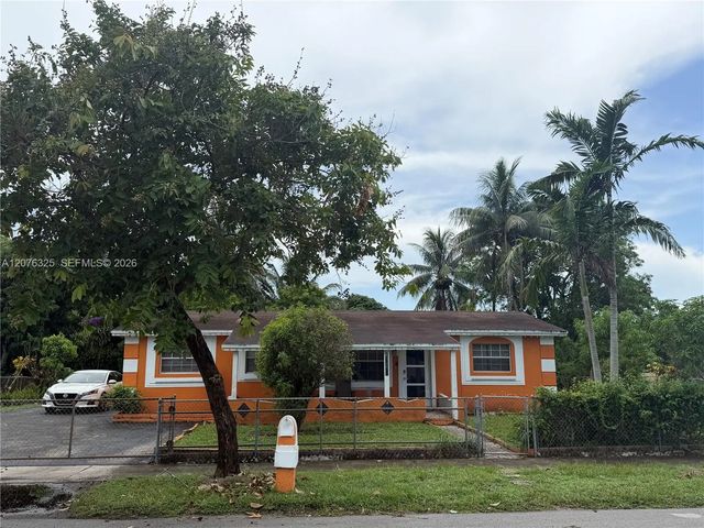 2240 Nw 177th Terrace, Miami Gardens