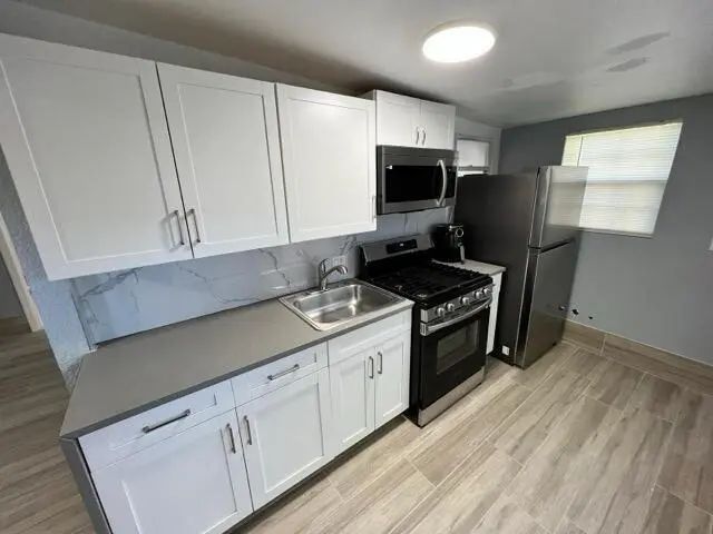 4040 Ne 12th Terrace, Pompano Beach