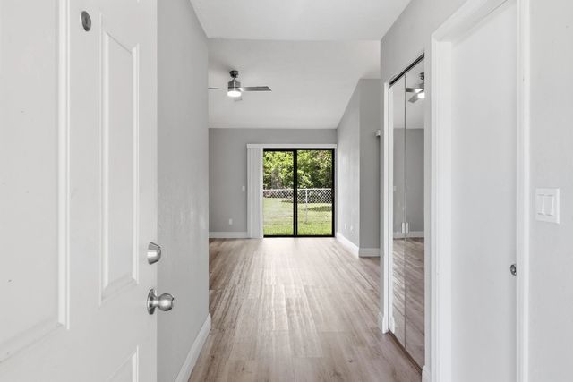 3 of 26 - 4057 Sw Haycroft Street, Port St. Lucie, FL