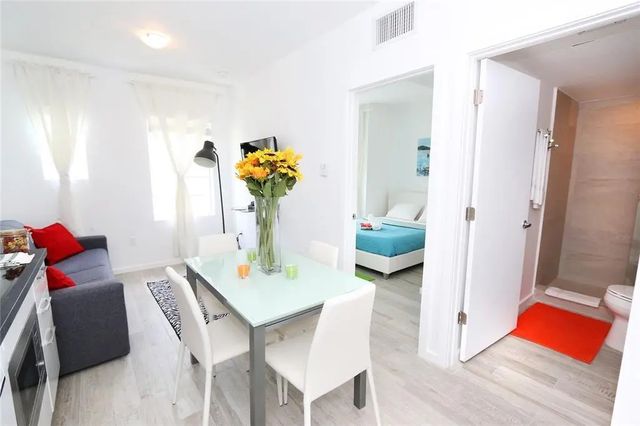 4 of 9 - 811 Jefferson Avenue #102, Miami Beach, FL