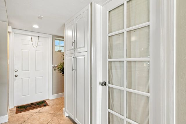 4 of 36 - 140 Ne 28th Avenue #602, Pompano Beach, FL
