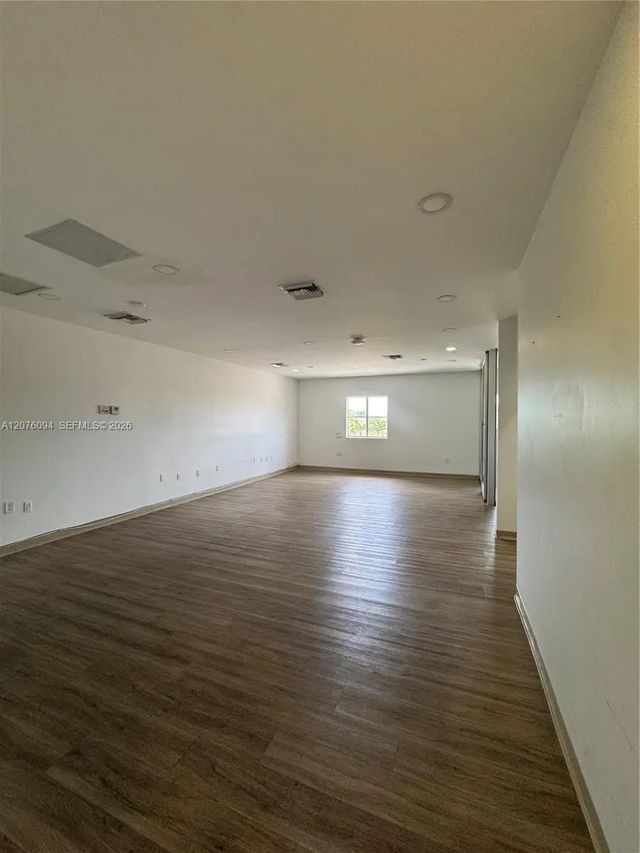 2 of 20 - 7490 Sw 23rd Street #203, Miami, FL