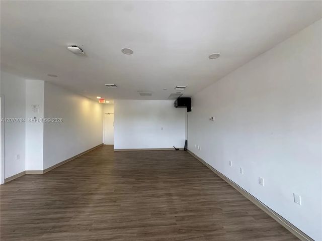 3 of 20 - 7490 Sw 23rd Street #203, Miami, FL