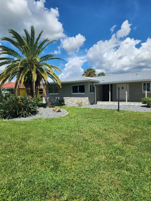 3 of 18 - 5325 Cocoa Court, Cape Coral, FL