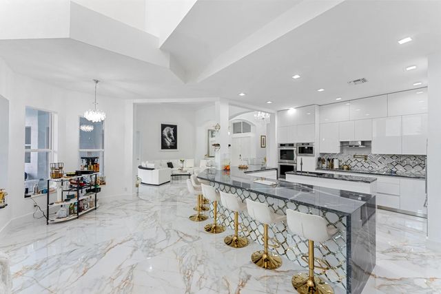 5 of 53 - 11910 Osprey Point Circle, Wellington, FL