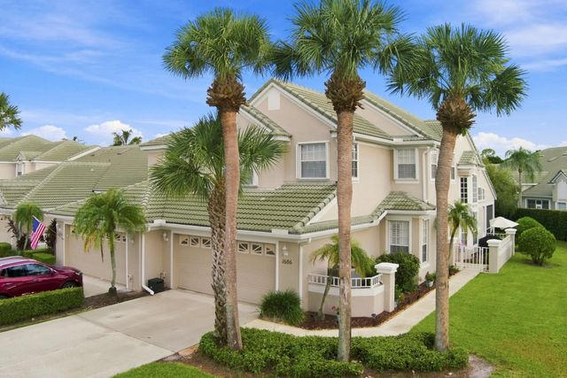 2 of 42 - 1686 Sw Harbour Isles Circle, Port St. Lucie, FL