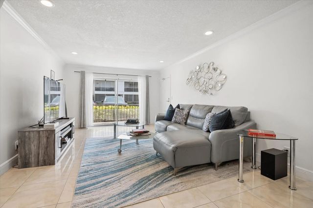 2 of 22 - 6287 Bay Club Drive #2, Fort Lauderdale, FL