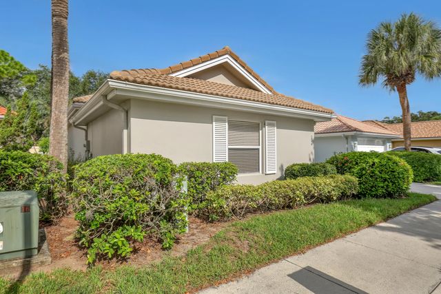3 of 40 - 204 S Hampton Drive, Jupiter, FL