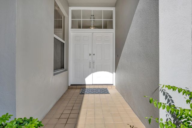 5 of 40 - 204 S Hampton Drive, Jupiter, FL