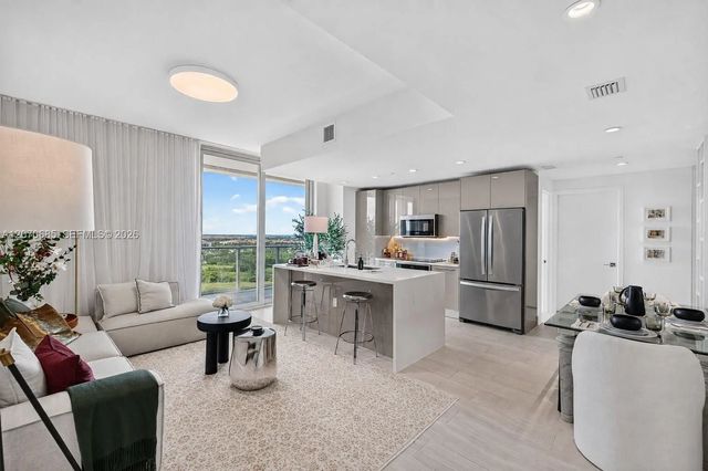 2000 Metropica Way #1901, Sunrise