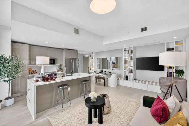 5 of 42 - 2000 Metropica Way #1901, Sunrise, FL