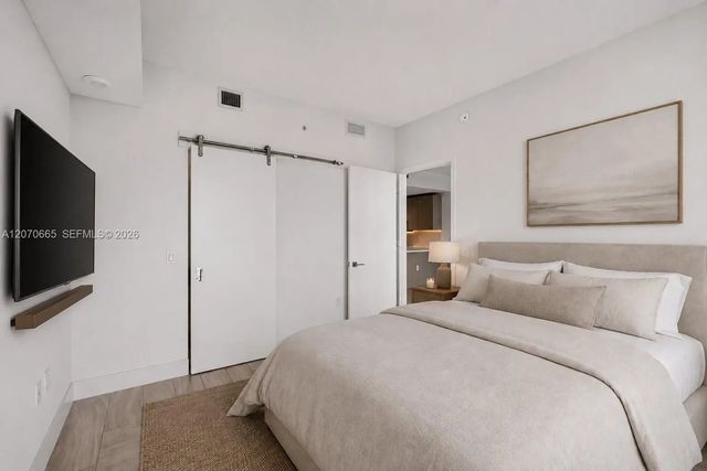 5 of 26 - 2000 Metropica Way #2111, Sunrise, FL