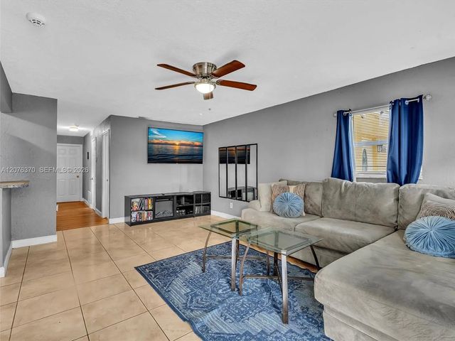 2641 Nw 21st Street, Fort Lauderdale