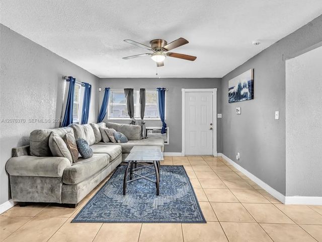 2 of 25 - 2641 Nw 21st Street, Fort Lauderdale, FL