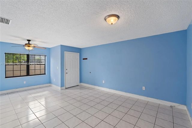 5 of 27 - 10450 Sw 154th Court #2, Miami, FL