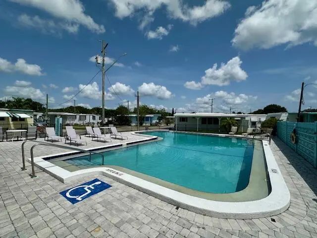 2023 St Lucie Blvd, Unit 137, Fort Pierce