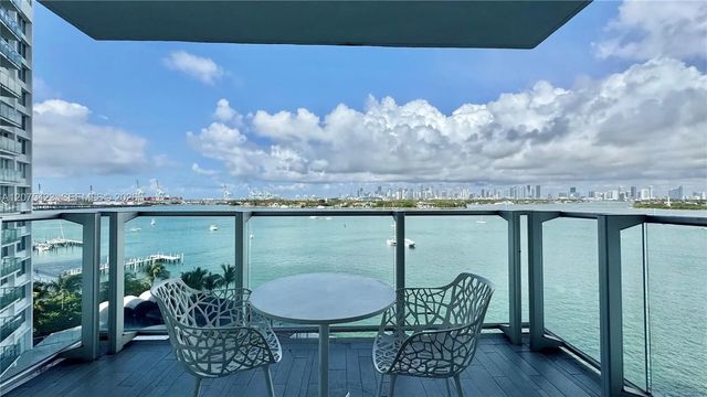 5 of 22 - 1100 West Avenue #812, Miami Beach, FL