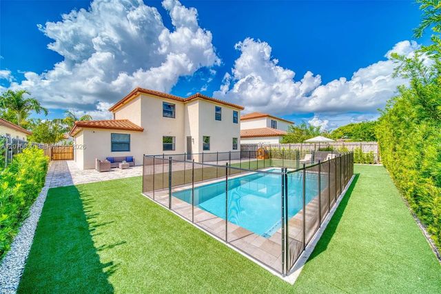2 of 62 - 2655 Se 1st Street, Homestead, FL