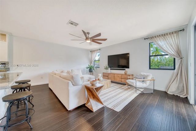 5 of 62 - 2655 Se 1st Street, Homestead, FL