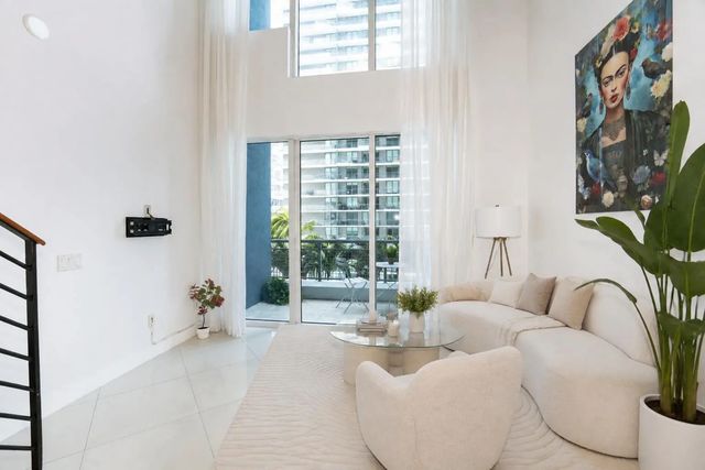 3 of 23 - 60 Sw 13th Street #1418, Miami, FL