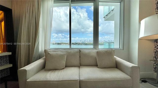 4 of 21 - 1100 West Avenue #1108, Miami Beach, FL