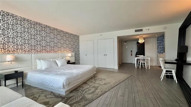 5 of 21 - 1100 West Avenue #1108, Miami Beach, FL