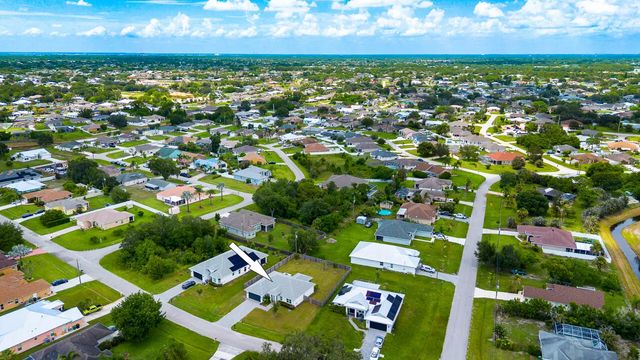 5 of 32 - 275 Sw Elderberry Drive, Port St. Lucie, FL